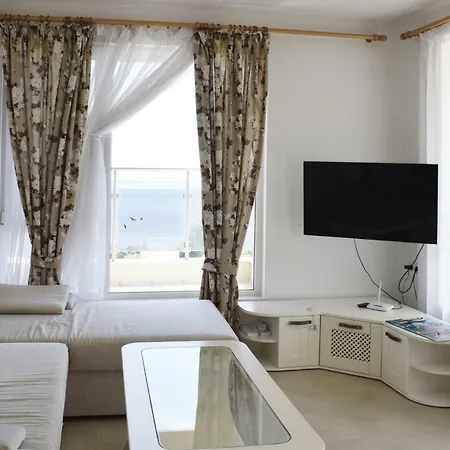 Apartment Byla White